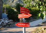 niedaleko Gradača... Brist, Podaca i Zaostrog
